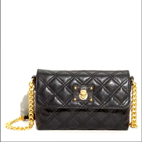 Marc Jacobs Handbags - Marc Jacobs Quilted Leather bag, Gold Chain Strap